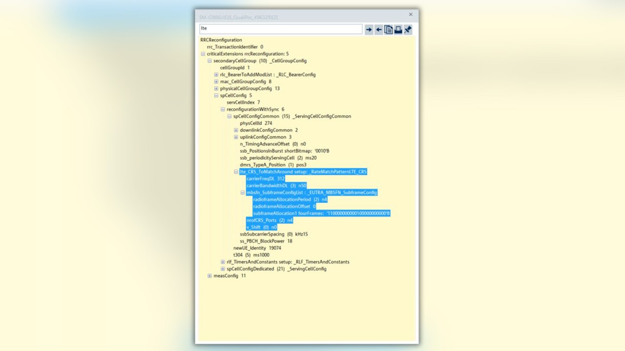 Figure 10: RRC reconfiguration message from the network with DSS-specific details