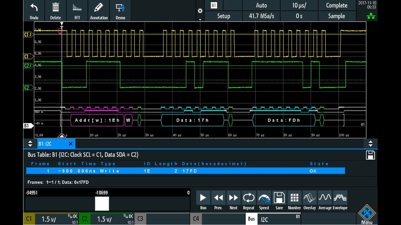 Decoded I²C signal with analog waveforms on the R&S®RTM3000.