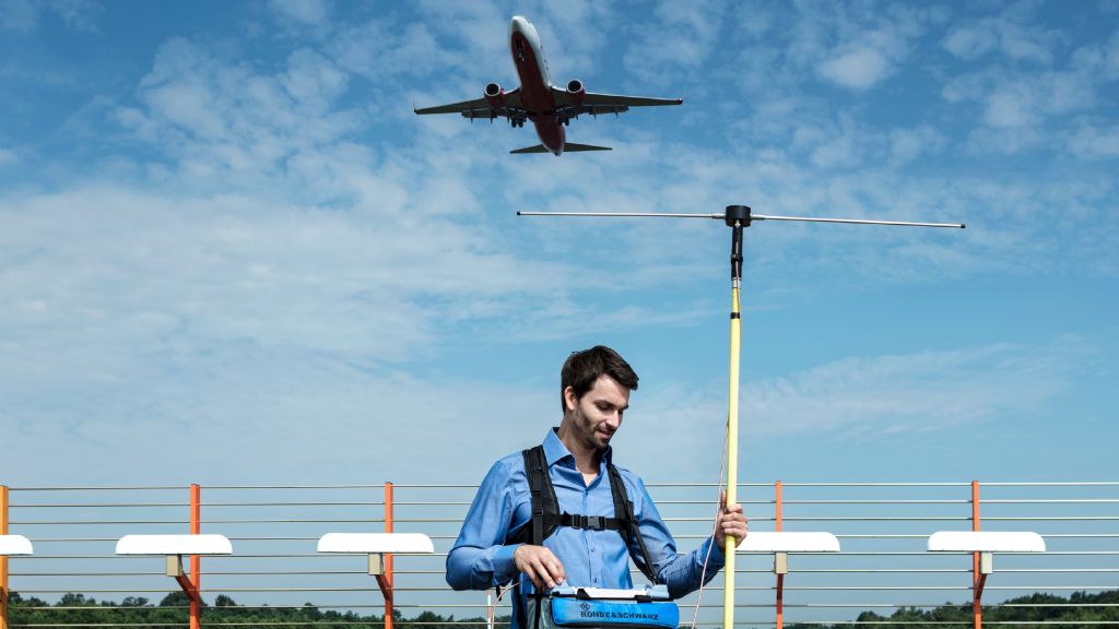 Terrestrial air navigation test measurement