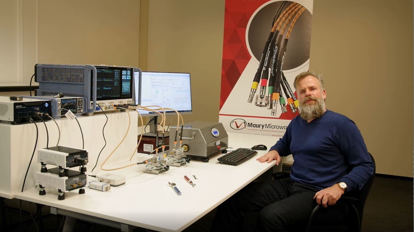 Vector receiver load-pull measurements