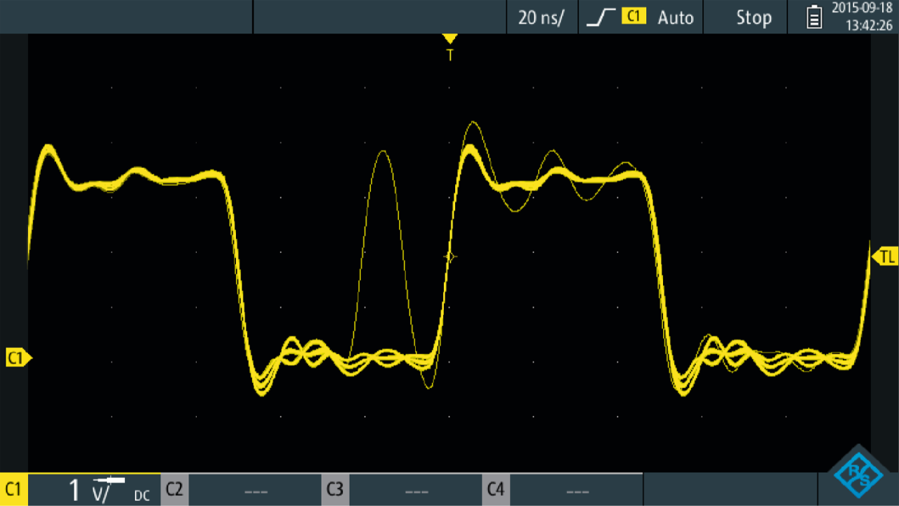 Due to the high acquisition rate, the R&S®Scope Rider finds rare signal faults very quickly.